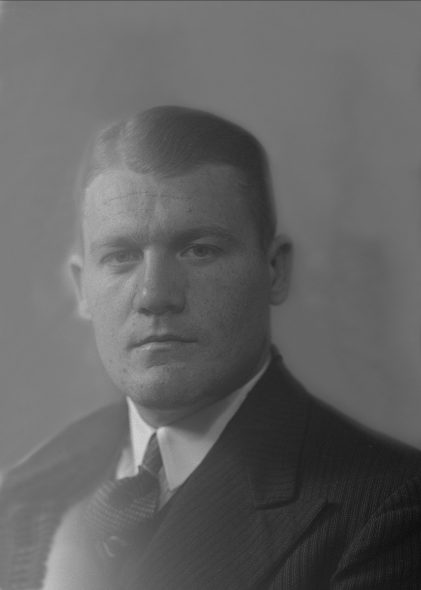 Gustav Borgen, NFB.56854