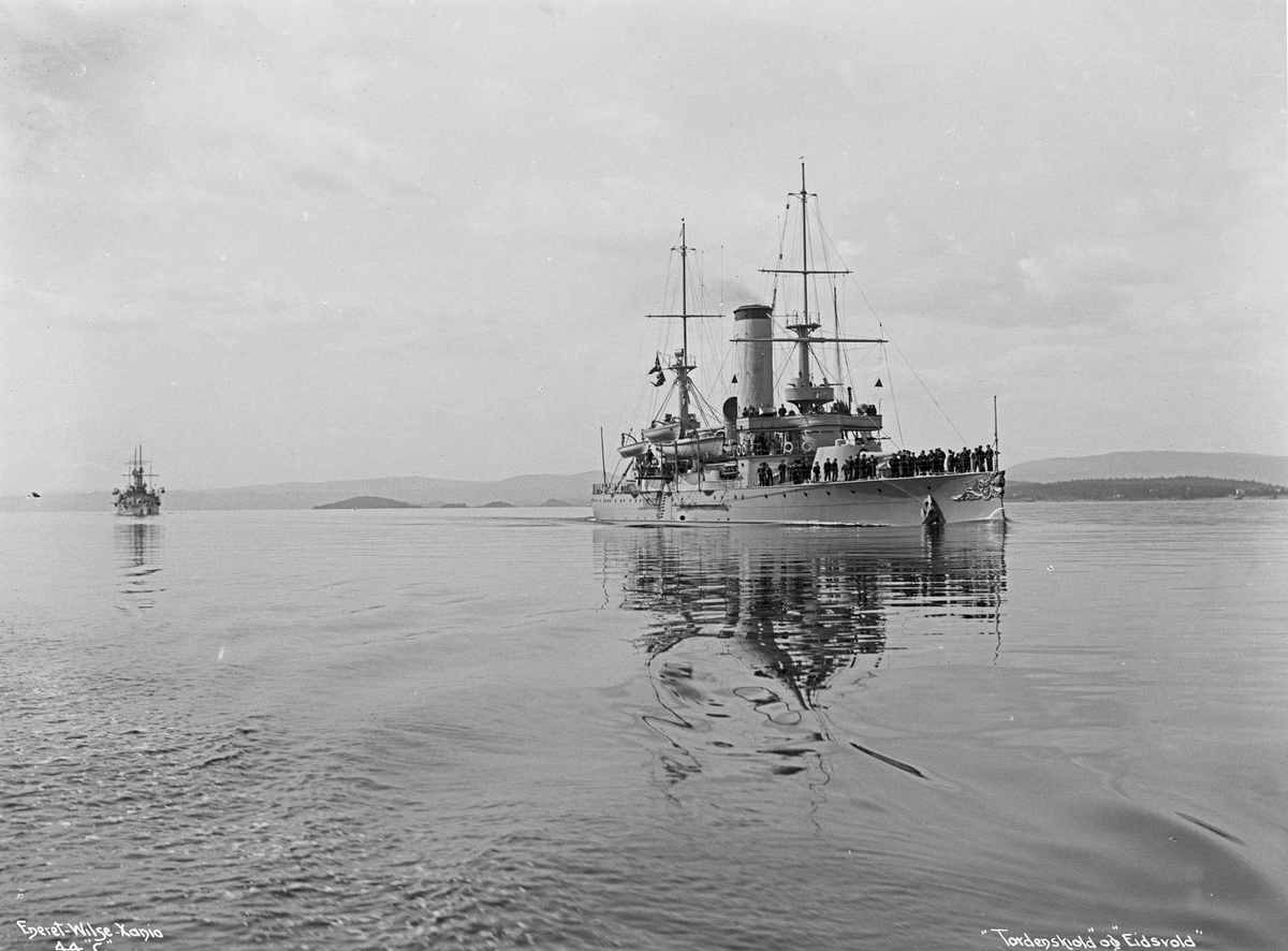 Anders Beer Wilse, Panserskip Tordenskjold (b. 1897, Armstrong, Newcastle) og Eidsvoll (b. 1899, Armstrong, Newcastle)