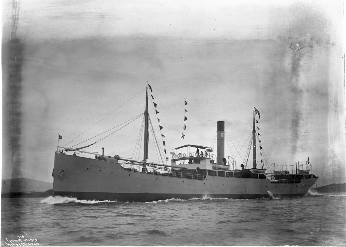 Anders Beer Wilse, D/S Promise (b. 1904, Nylands Verksted, Christiania), H. Kjær, Drammen
