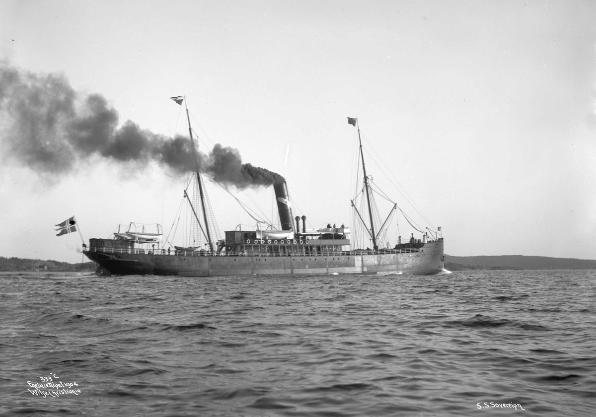 Anders Beer Wilse, S/S Sovereign (b. 1886, R. Dixon & Co, Middlesborough), 3/4 akter