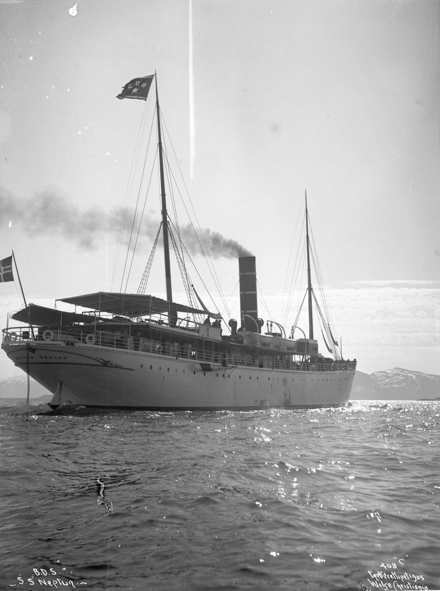 Anders Beer Wilse, D/S Neptun (b. 1890, J. C. Tecklenborg, Geestemünde), 3/4 akter
