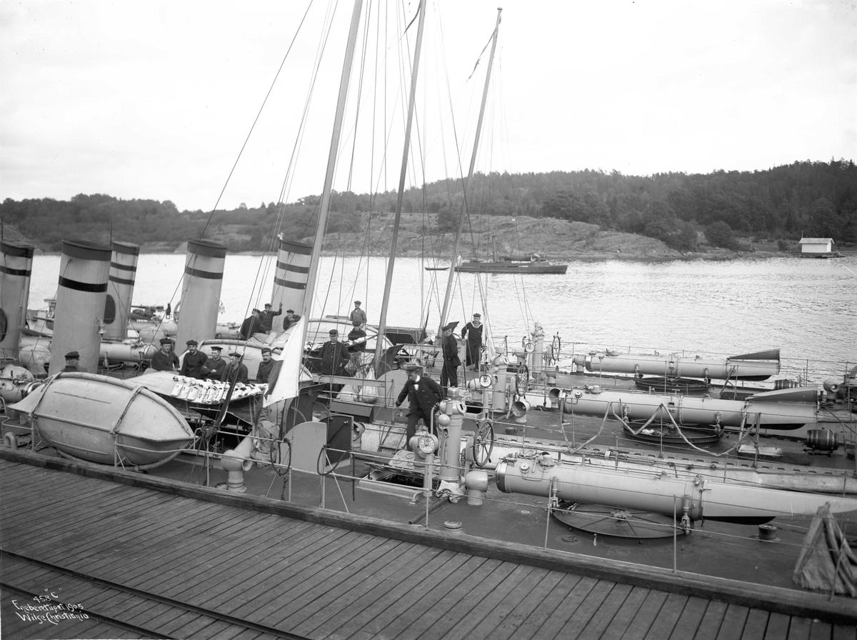 Anders Beer Wilse, Torpedobåter 1. klasse, - i Melsomvik opplagshavn.