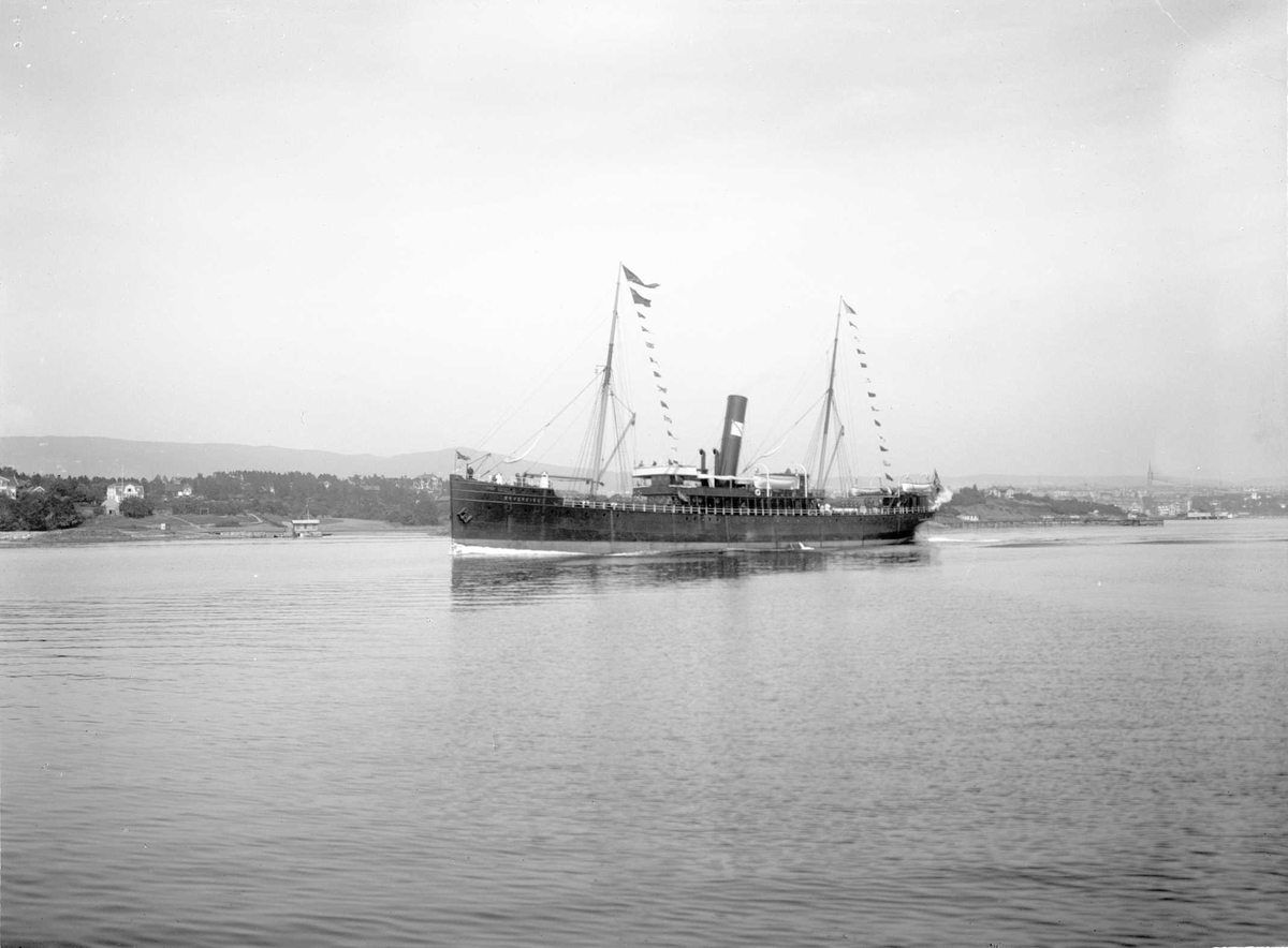 Anders Beer Wilse, D/S Sovereign (b. 1886, R. Dixon & Co., Middlesborough)