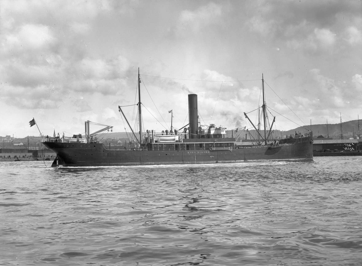Anders Beer Wilse, D/S Kong Sigurd (b. 1907, Fredrikstad Mekaniske Verksted, Fredrikstad)