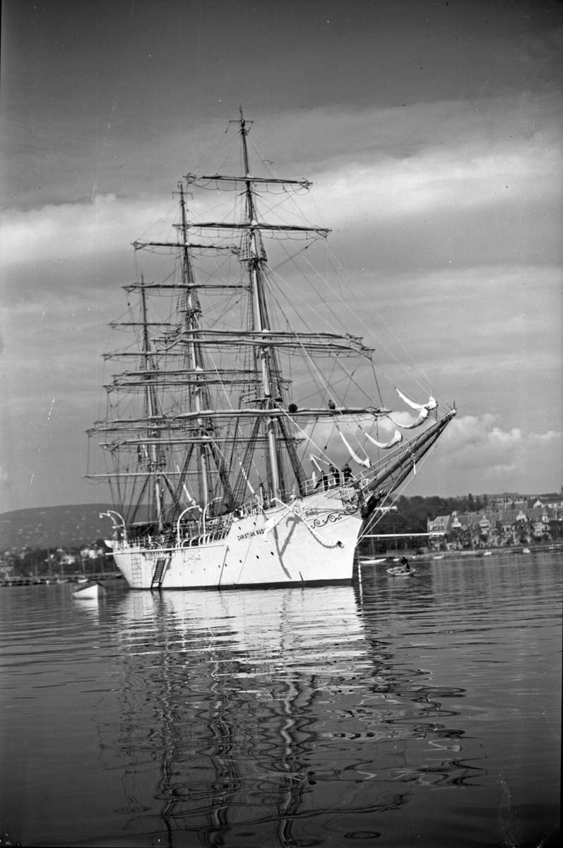 Anders Beer Wilse, Christian Radich (b. 1937, Framnæs Mekaniske Verksted, Sandefjord), skoleskip