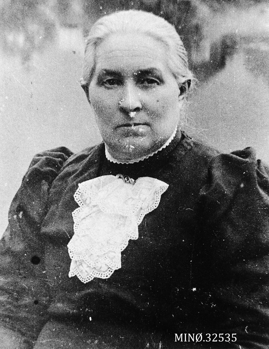 Ukjent, Portrett av eldre kvinne