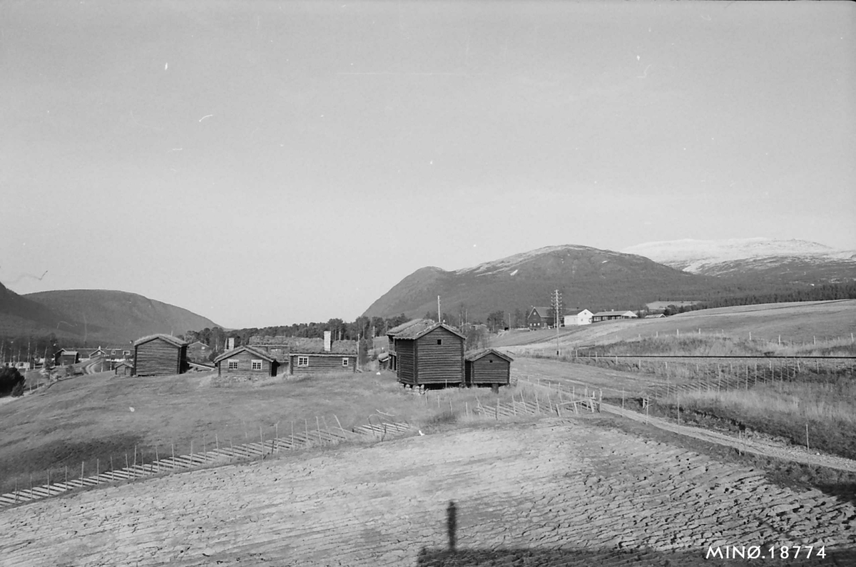 Unknown artist, Oversikt over Husantunet.