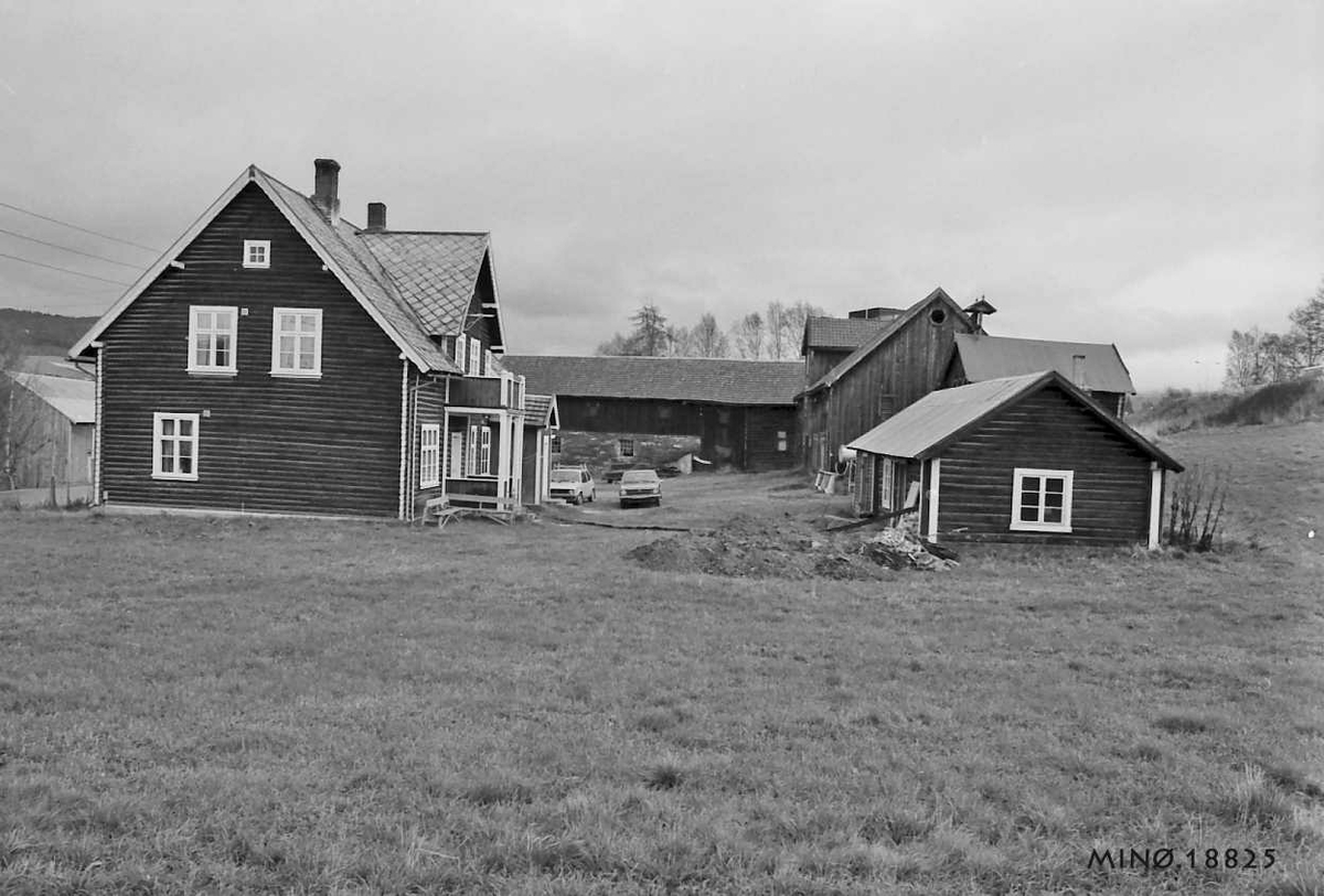 Torleif Sund, Gårdstunet Ramsmoen.