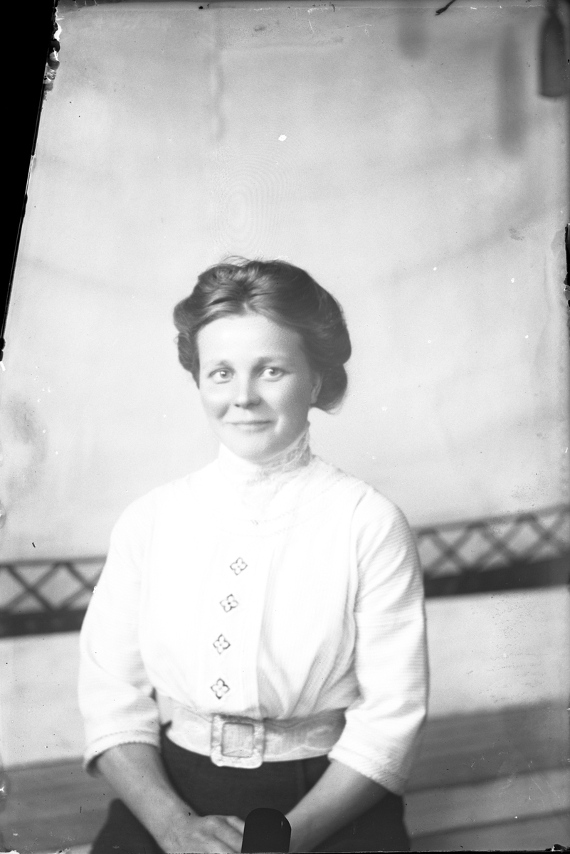 Oscar Holte, portrett, person, klær,