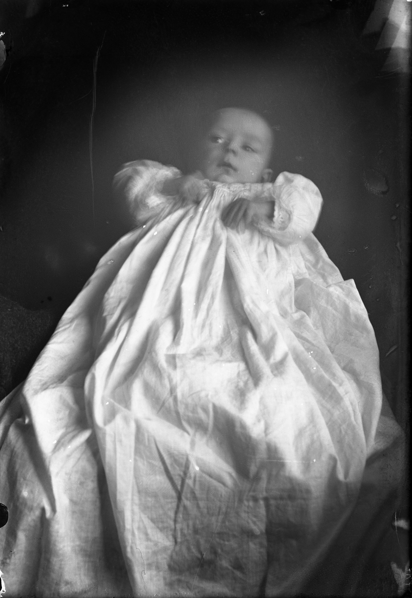 Oscar Holte, Portrett av dåpsbarn