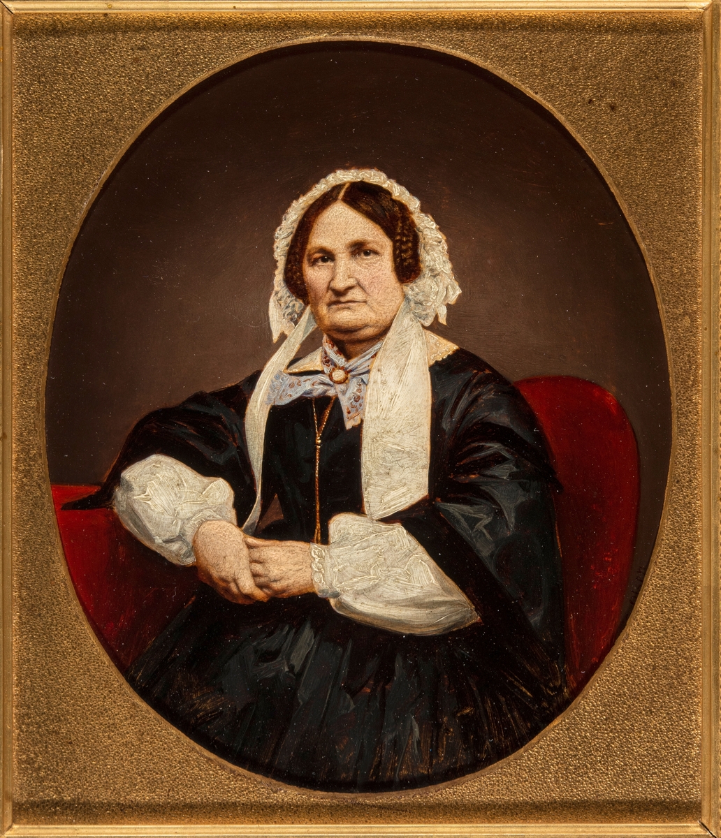 Anno Domkirkeodden, Portrett av Birgitte Schou, født Ramm. Birgitte Halvordine Ramm (1796–1877), som var datter av en generalmajor. Hun ble født på Vinger, men vokste opp i Vestre Aker. Hun var gift med Christian Julius Schou (født 13. desember 1792 i Christiania, død 15. september 1874 samme sted) som var eier av Sch…