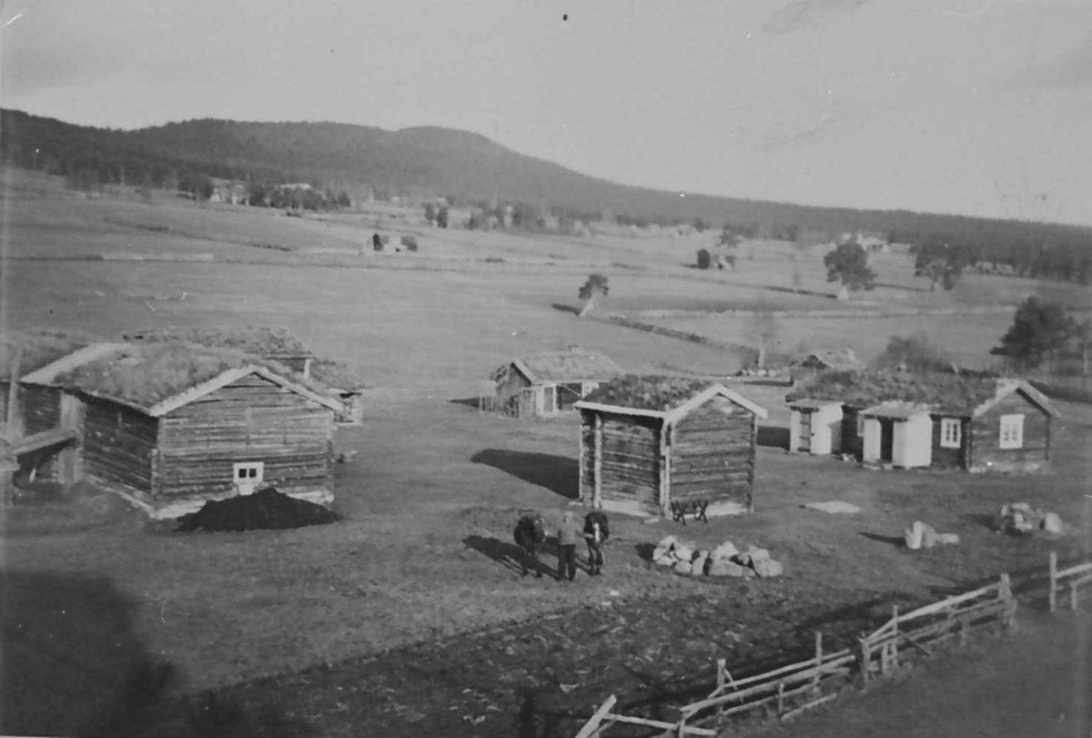 Jan Erik Øvergård, Oversiktsbilde gård.
