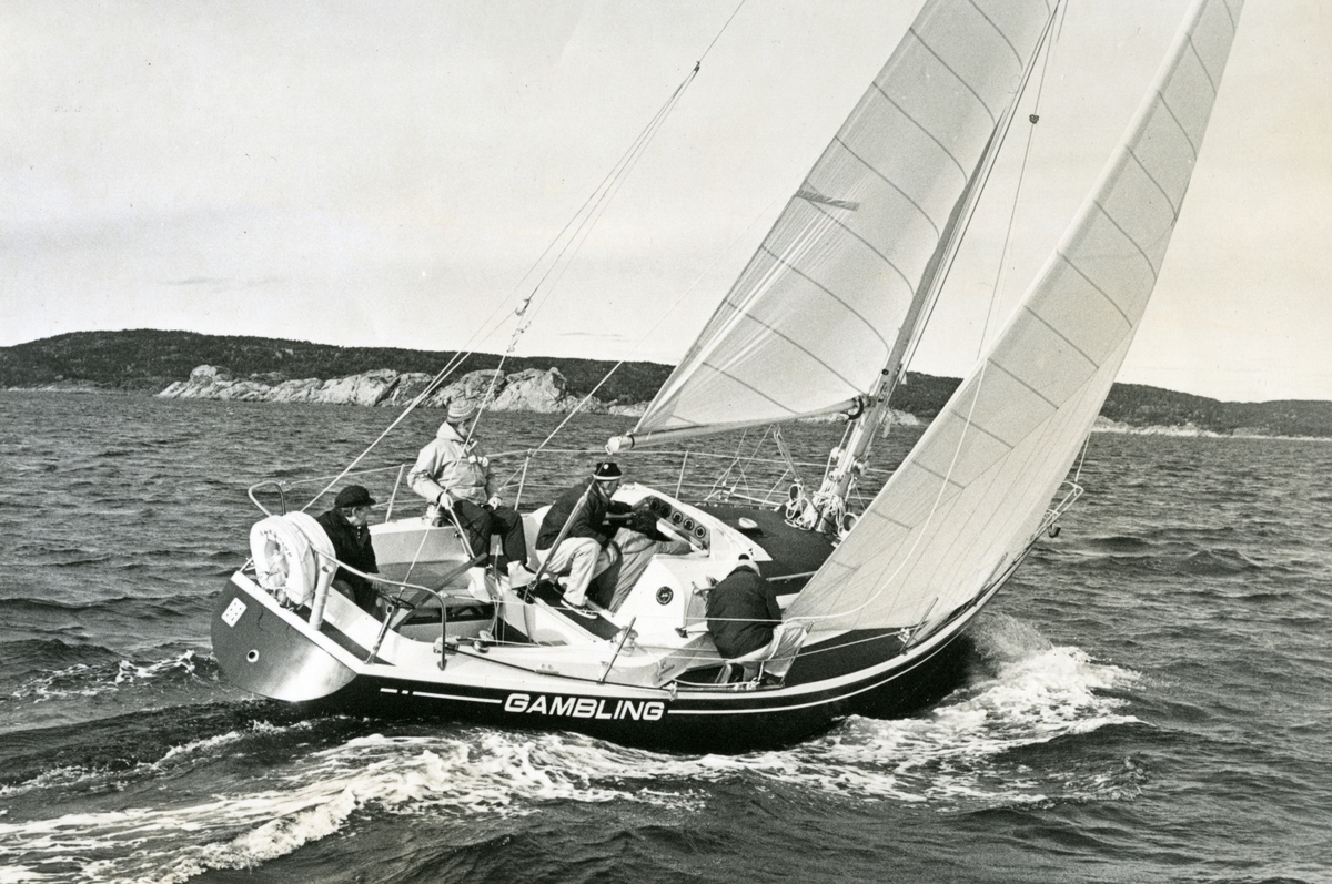 Jan Herman Linge, Fire menn ombord Linge-båten Gambling.