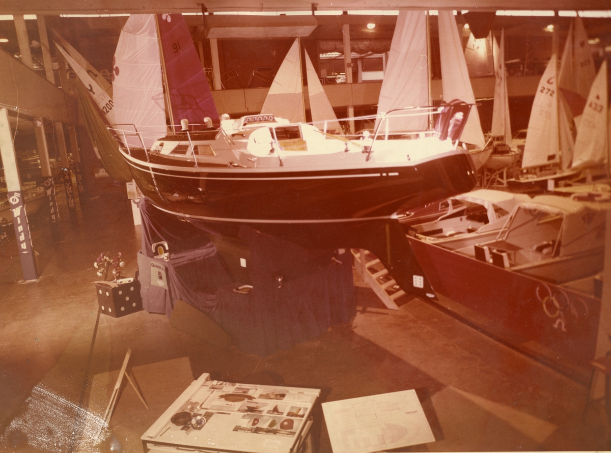 Jan Herman Linge, Sansyneligvis fra Linge-standen på utstillingen "Sjøen for alle" på Sjølystsenteret (Norges Varemesse), Drammensveien 154, Oslo.