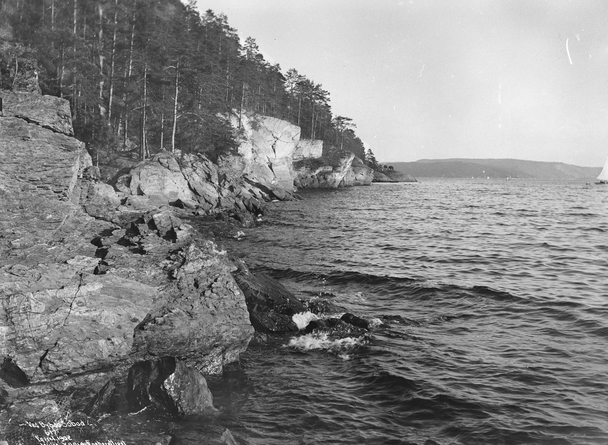 Anders Beer Wilse, Prot: Bygdø Klippene paa sydsiden Juni 1902