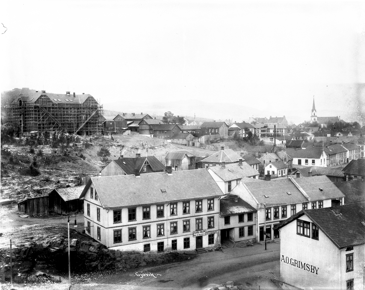 Anders Beer Wilse, Prot: Gjøvik - Panorama fra Keglebarhaugen 24. Nov. 1902