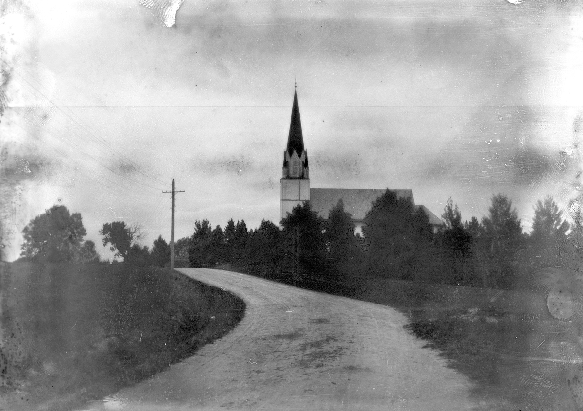 Anders Beer Wilse, Prot: Langs Urskog Hølandsbanen Løken kirke