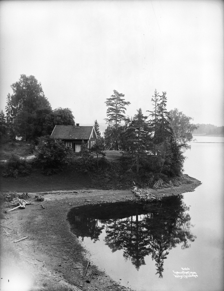 Anders Beer Wilse, Prot: Sandviken - lite hus på en odde Sakfører Halvorsen 15/7 1904