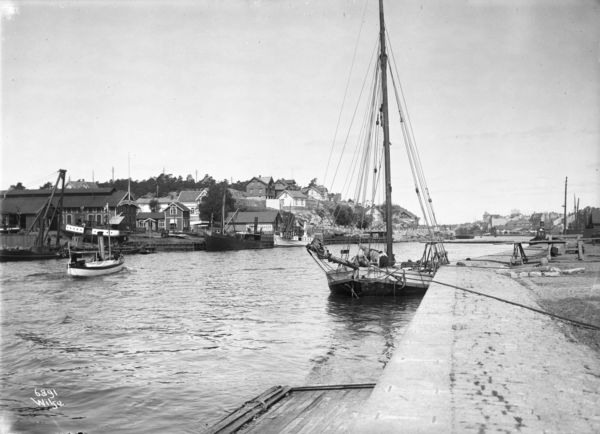 Anders Beer Wilse, Prot: Fredrikstad Elveparti med Kragerøen