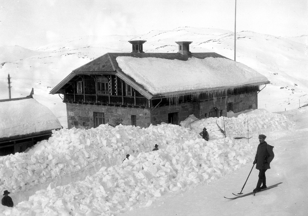 Anders Beer Wilse, Prot: Hallingskeid Station 21/4 1908