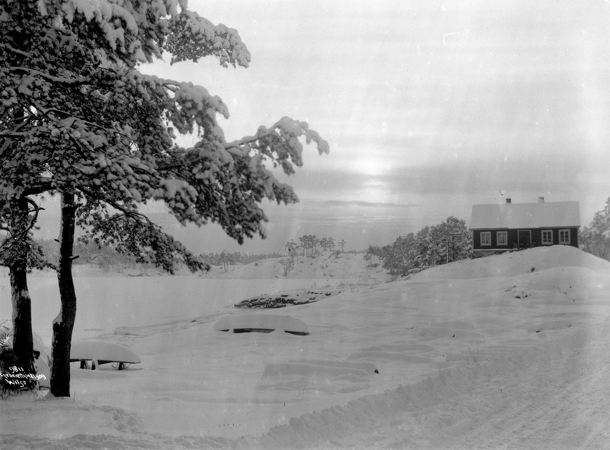 Anders Beer Wilse, Prot: Strandparti ved Halden Stemning 3/2 1909