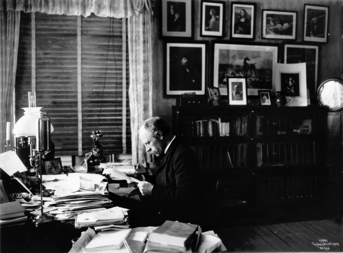 Anders Beer Wilse, Prot: Nansen ved sit Arbeidsbord 4/3 1909