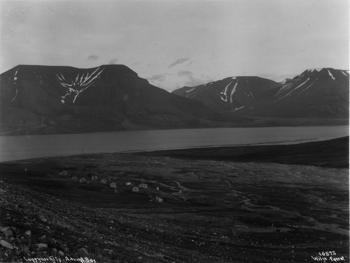 Anders Beer Wilse, Prot: Advent Bay - Artic Cool Co. Longyear City 1909
