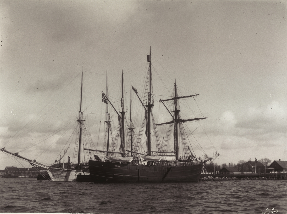 Anders Beer Wilse, Prot: Fram ved Vallø fyldende Olie 24/4 1910