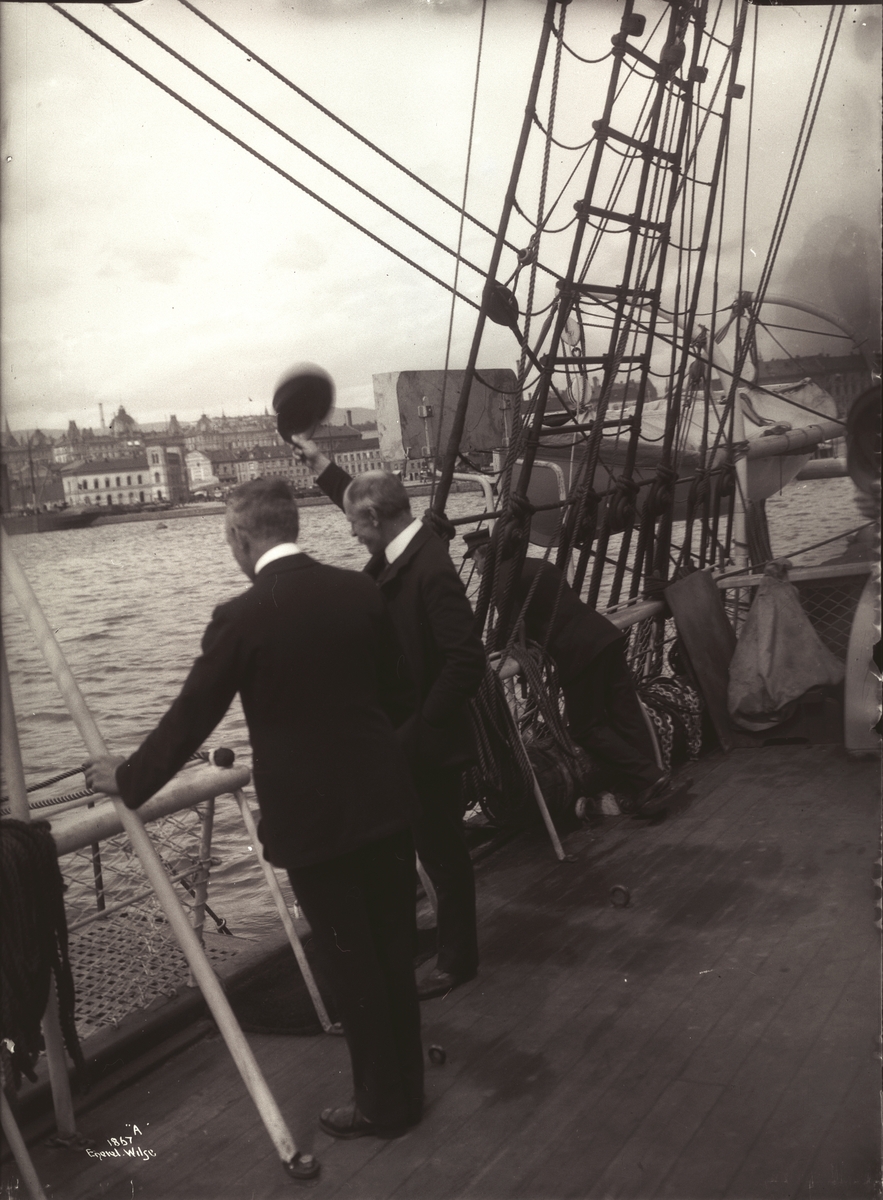 Anders Beer Wilse, Prot: Fram Nansen vifter Farvel 2/6