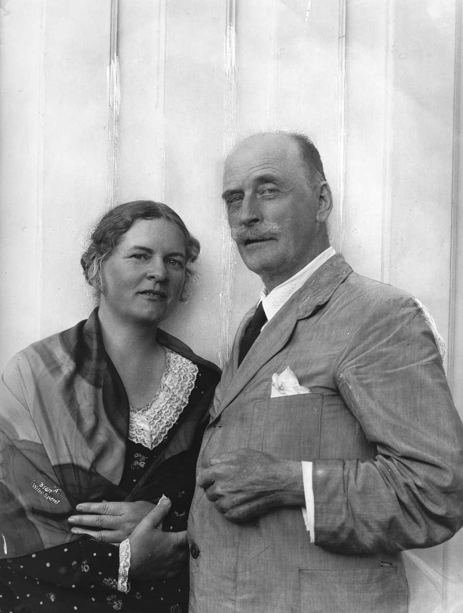 Anders Beer Wilse, Prot: Hamsun Knut og frue 7/8