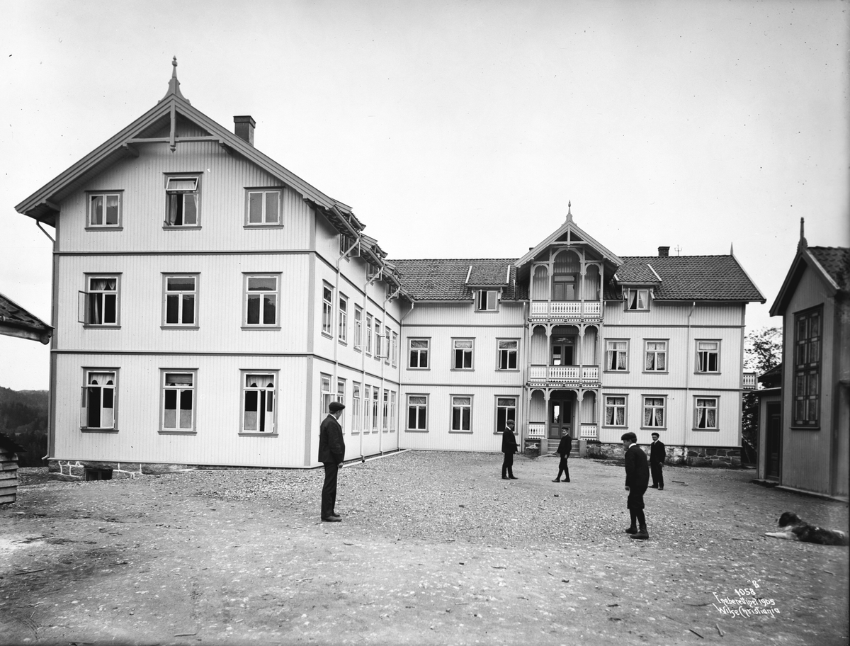 Anders Beer Wilse, Prot: Hartmanns skole Hovedbygning