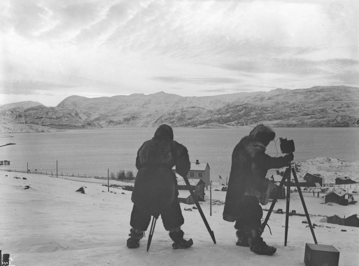 Anders Beer Wilse, Prot: Professor Størmer og Kand. Birkeland. Nordlysfotogra