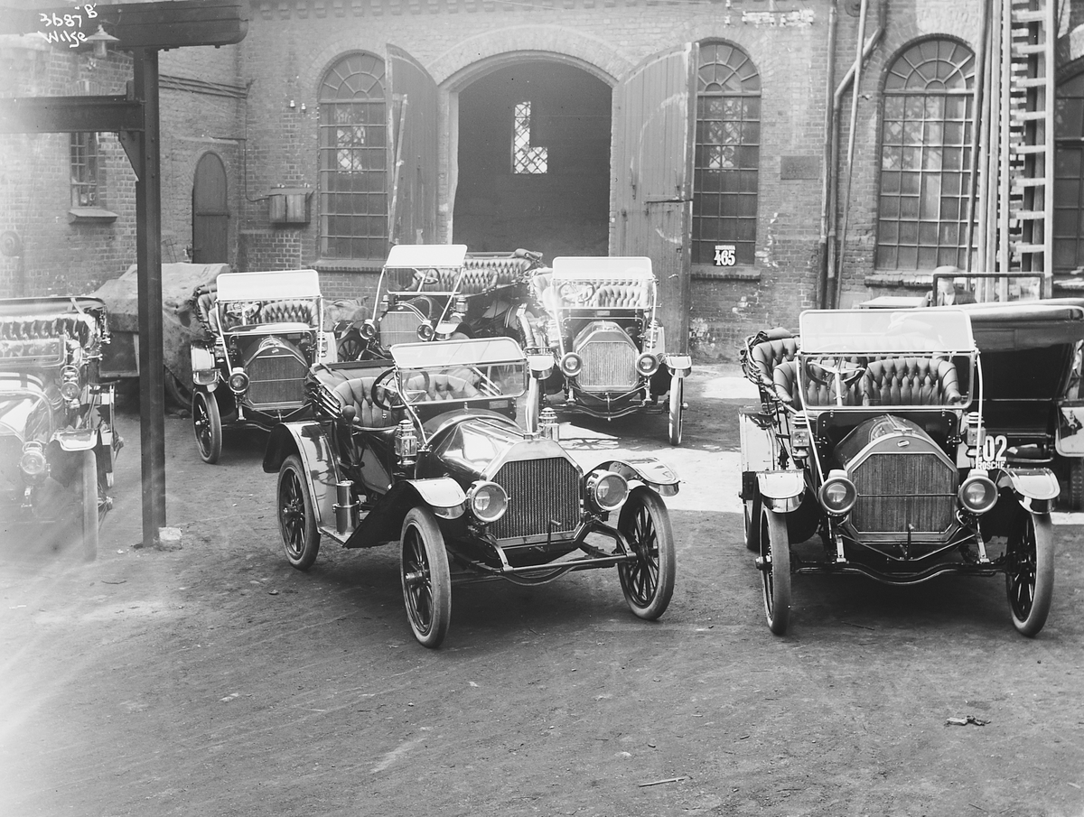 Anders Beer Wilse, Prot: Automobilselskabet - Interiör