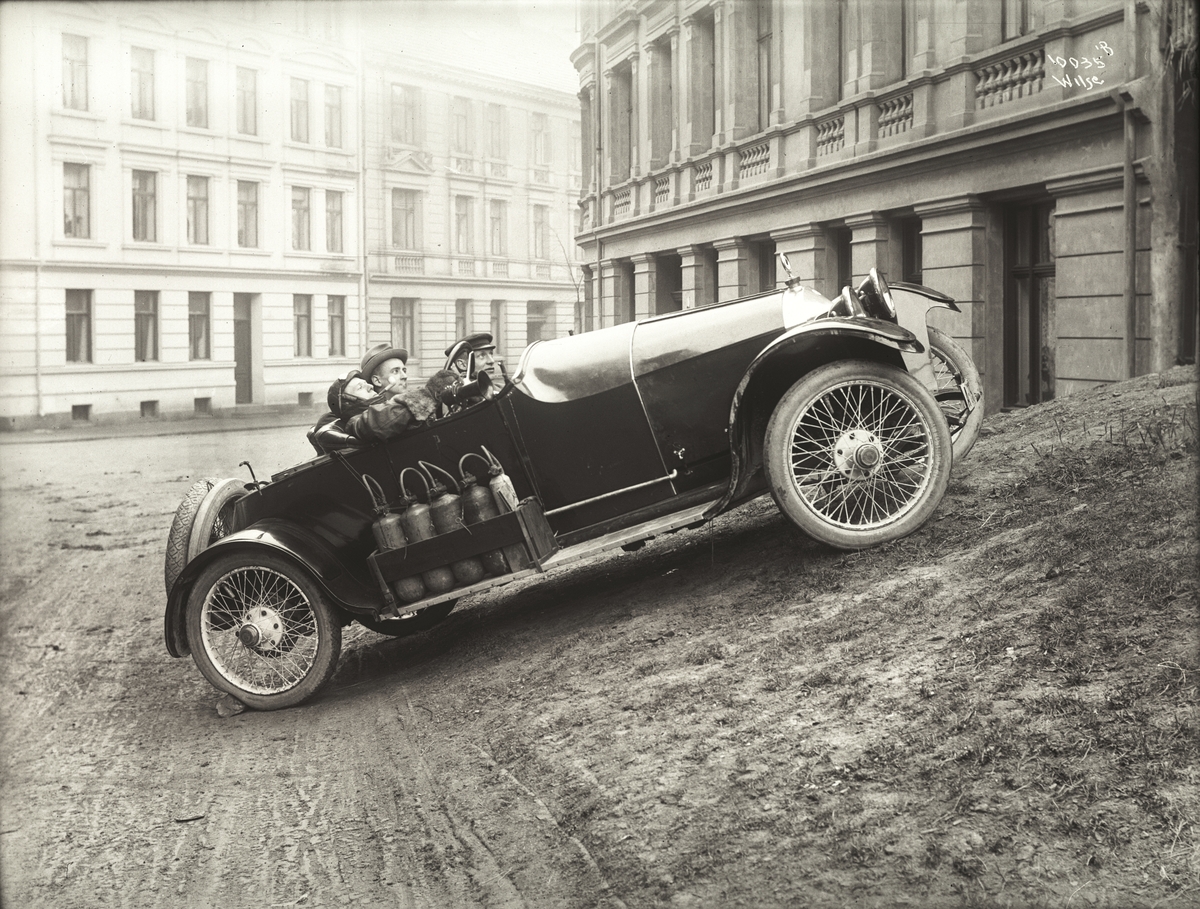 Anders Beer Wilse, Konv: Bjørnstad & Co. automobil
