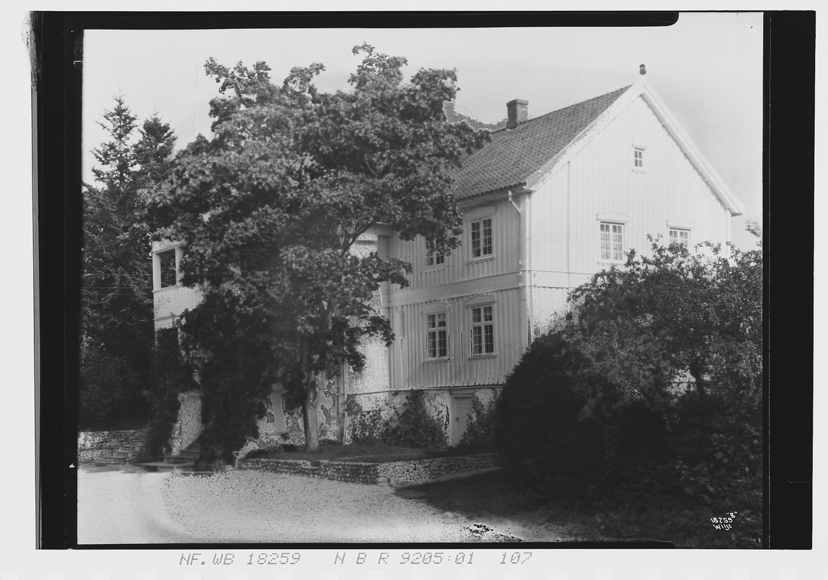 Anders Beer Wilse, Konv: Ekeberg hovedindgang