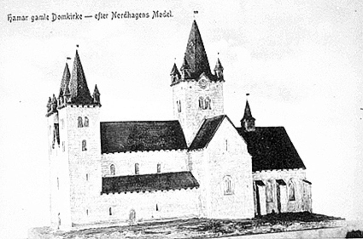 Anno Domkirkeodden, ARKITEKT OLAF NORDHAGENS GIPSMODELL AV GAMLE HAMAR DOMKIRKE