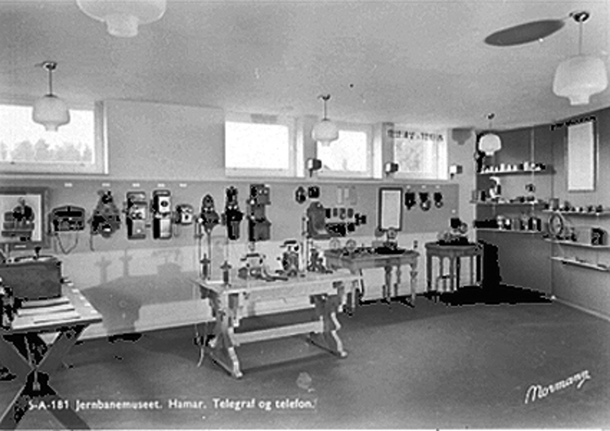 Anno Domkirkeodden, INTERIØR, JERNBANEMUSEET, UTSTILLING. POSTKORT.