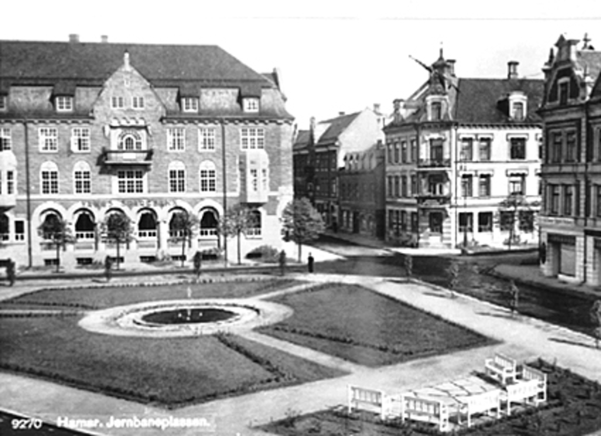 Anno Domkirkeodden, JERNBANEPLASSEN, PARK, VANGS SPAREBANK, TORGGATA 12, PARKGATA 12