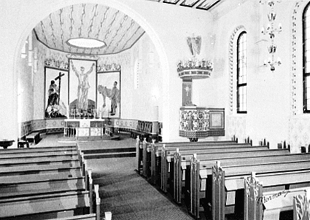 Anno Domkirkeodden, INTERIØR, HAMAR DOMKIRKE, MIDTSKIPET MOT ALTERET