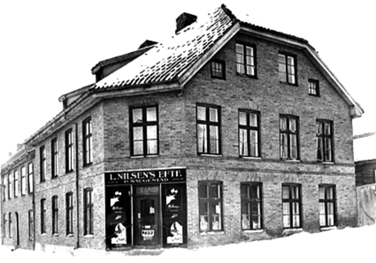 Anno Domkirkeodden, EKSTERIØR TORGGATA 102, L. NILSENS EFTF. (P. SOUGSTAD)