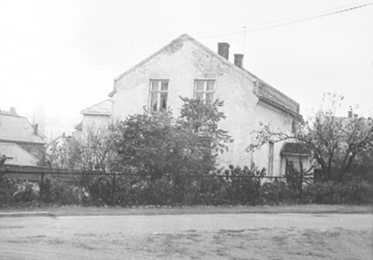 Anno Domkirkeodden, EKSTERIØR KRONBORGVEGEN 2, KRONBORGVEGEN/HOLSETGATA