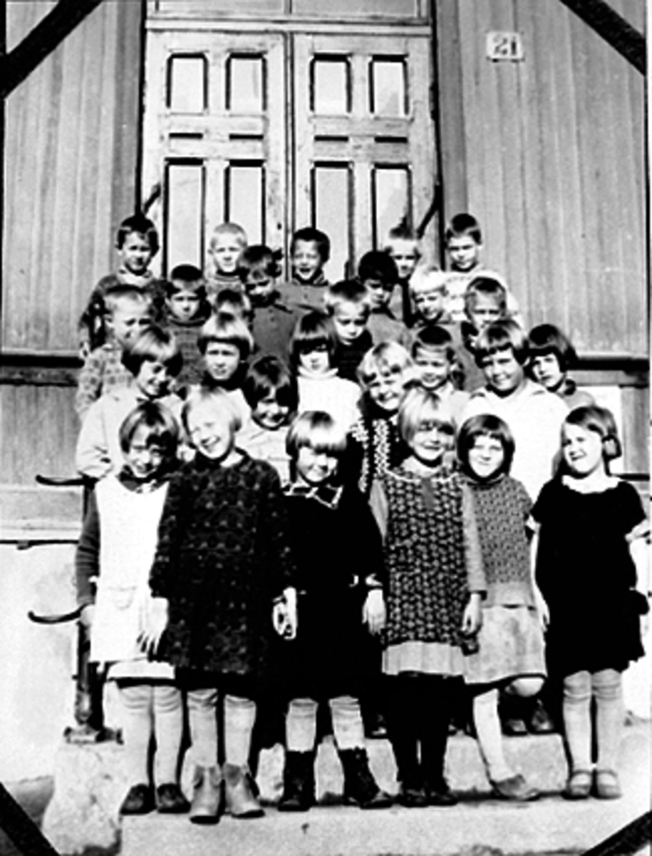 Anno Domkirkeodden, GRUPPE 27 SKOLEELEVEER, KLASSE 1 C PÅ PIKESKOLEN, HOLSETGATA 22