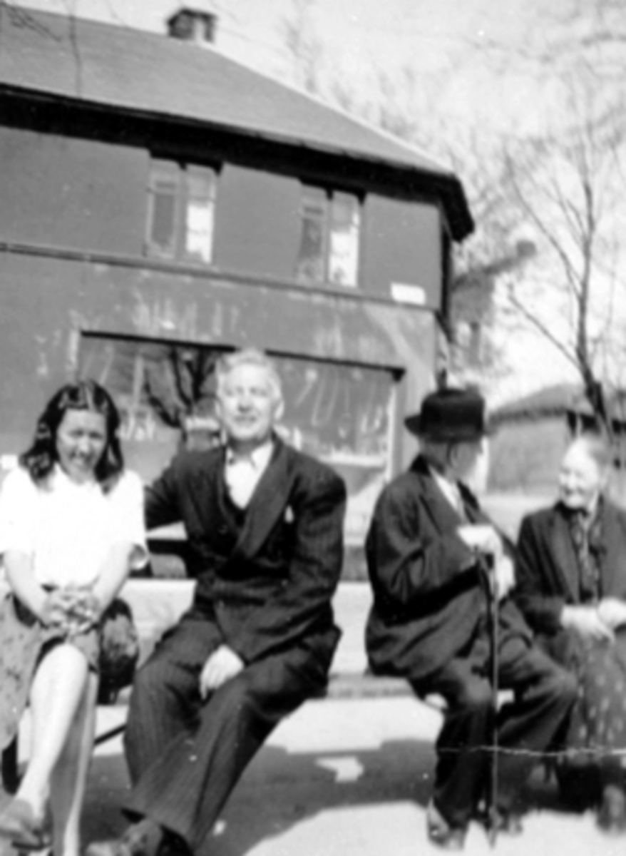 Anno Domkirkeodden, ÅSE OLSEN, BAKER M. OLSEN, ØSTBY, LINA ANDERSEN SPIKKERUD