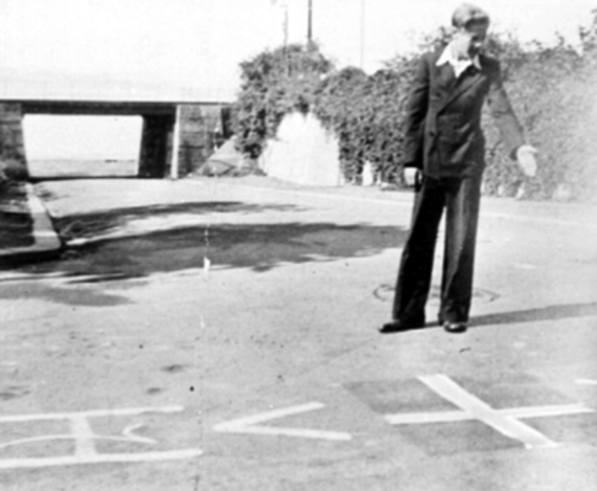 Anno Domkirkeodden, Thorbjørn Vold, Strandgata, "Leve Kongen" malt natt til 3. august 1941. Kongemerke, Haakon 7, 2. verdenskrig.