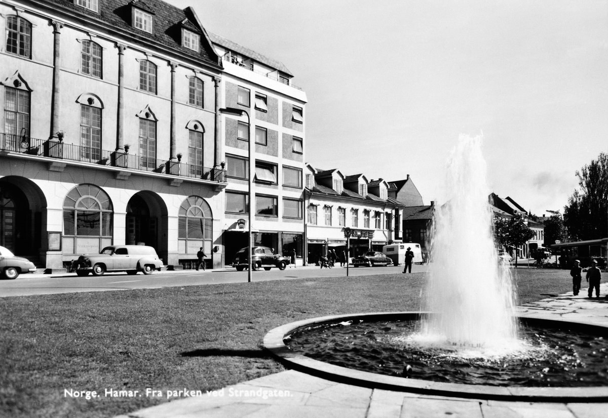Anno Domkirkeodden, STRANDGATEPARKEN, FONTENE, FESTIVITETEN, VICTORIA HOTEL, FOLK, BIL.