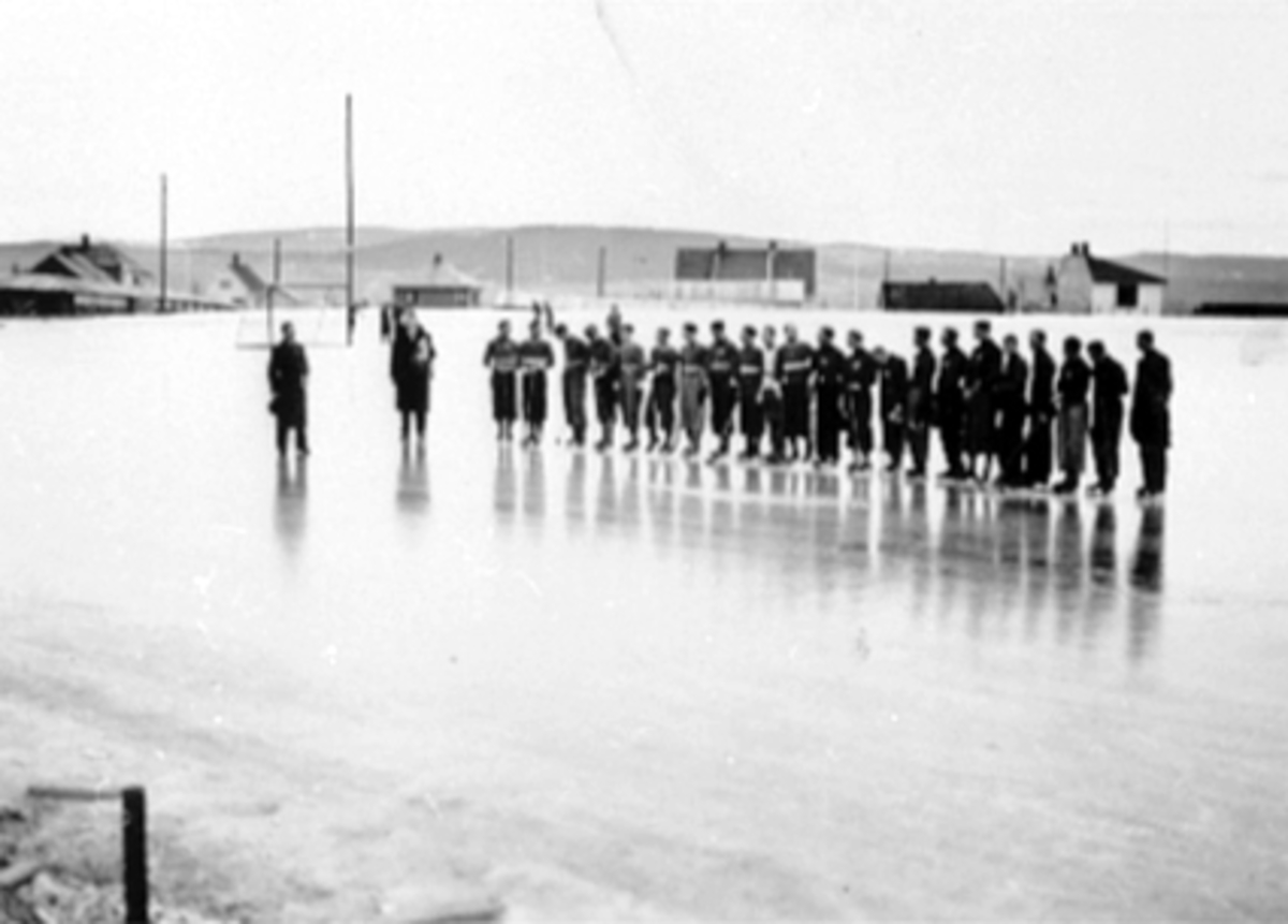 Anno Domkirkeodden, GRUPPE 22 BANDYSPILLERE, H. I. L. , GJØVIK