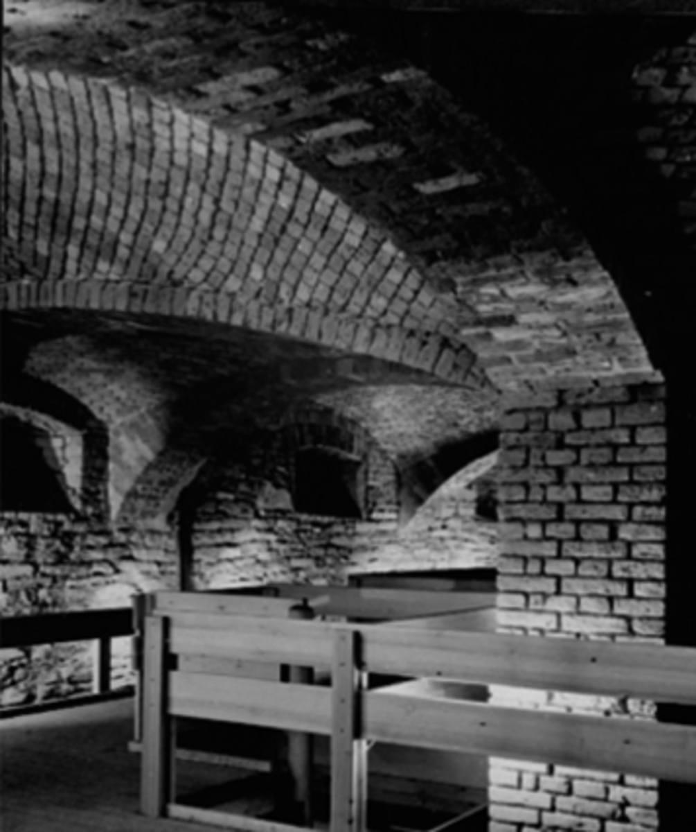 Anno Domkirkeodden, HAMAR BRYGGERI, BRYGGERIGATA 12, GILDEHALLEN ETTER OMBYGGING, INTERIØRARKITEKT EDVIN HELSETH