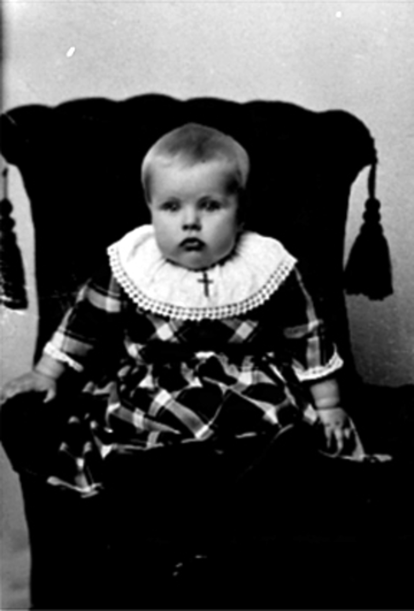 Anno Domkirkeodden, BETZY ANDERSEN GIFT HEIBERG, BARNEKLÆR
