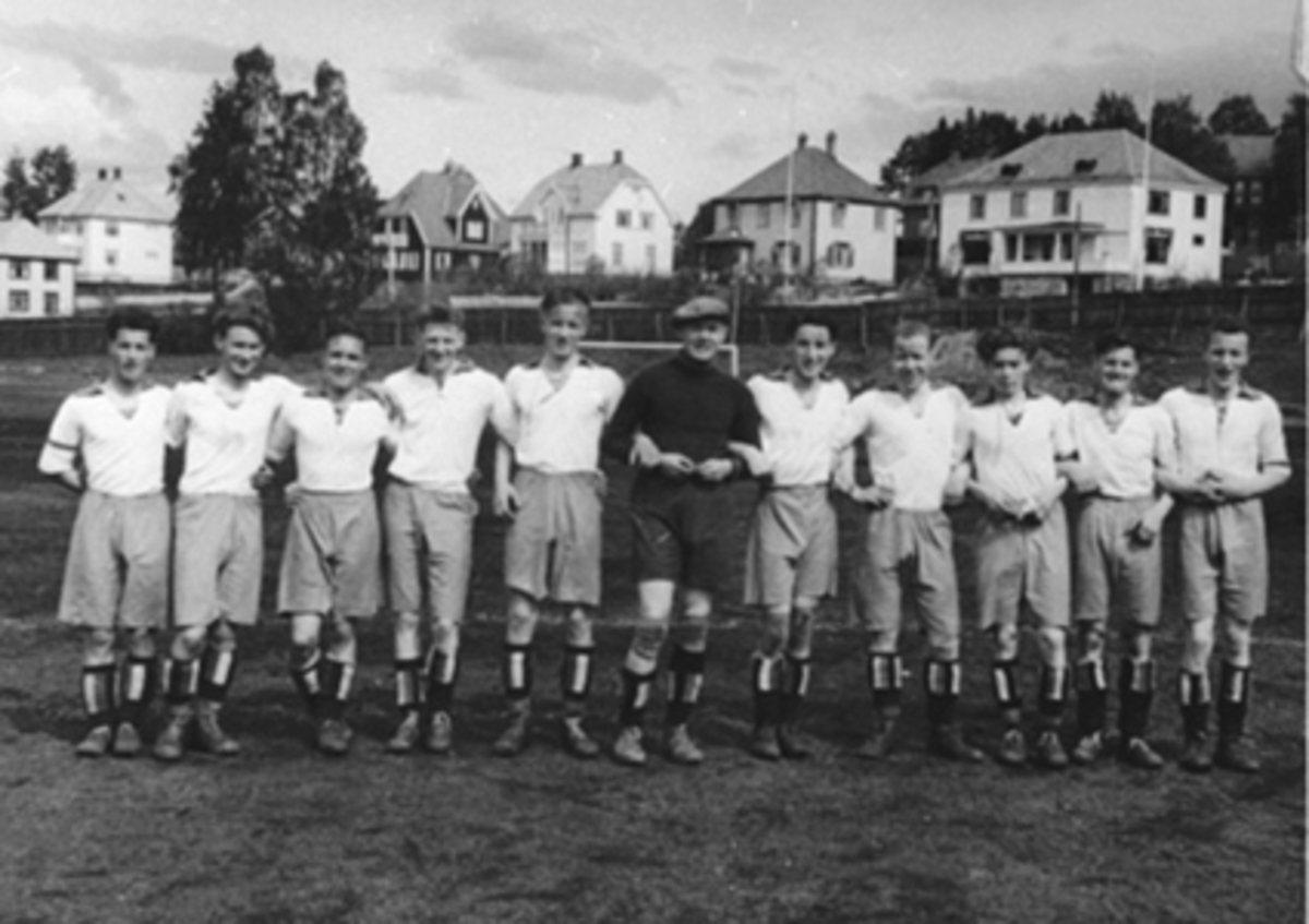 Anno Domkirkeodden, HAMAR STADION, HAMAR IDRETTSLAG, HIL, GRUPPE 11, FOTBALLAG