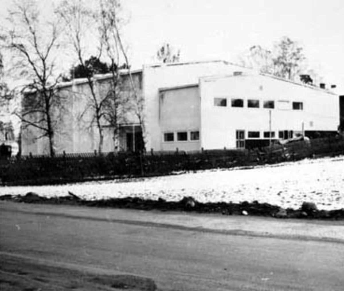 Anno Domkirkeodden, FINDUS. FRYSELAGER I VANGSVEGEN 111. LAGERET STO FERDIG I 1960